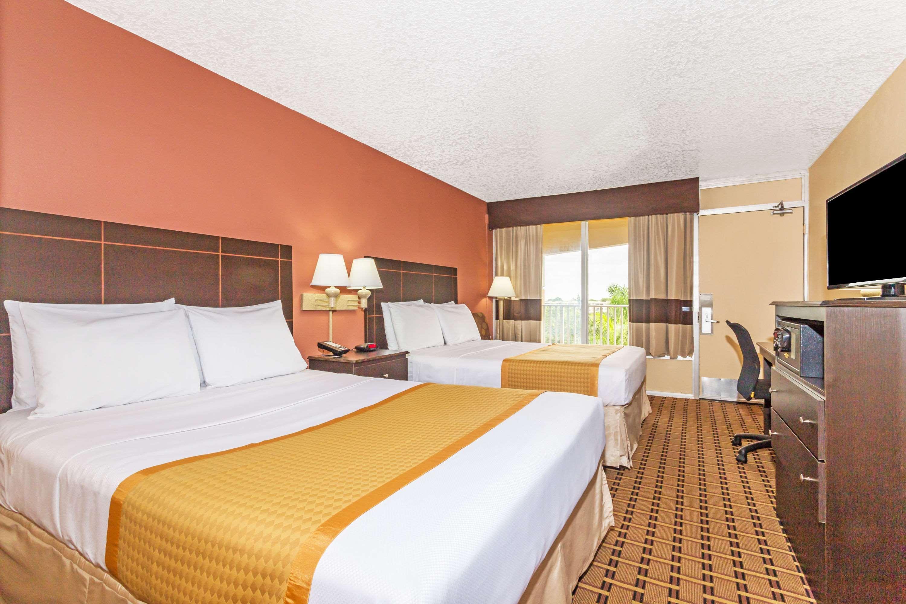 Days Inn By Wyndham Fort Lauderdale-Oakland Park Airport N Wilton Manors Exterior foto