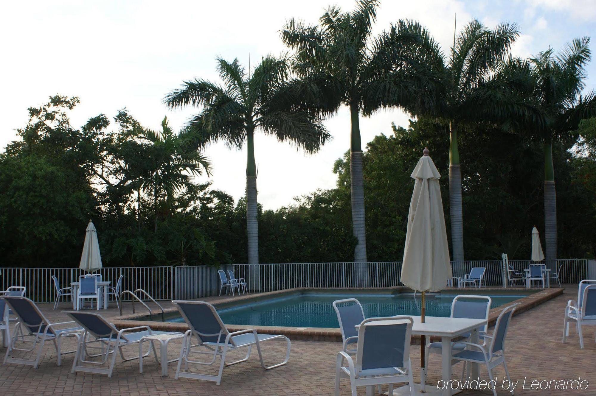 Days Inn By Wyndham Fort Lauderdale-Oakland Park Airport N Wilton Manors Exterior foto